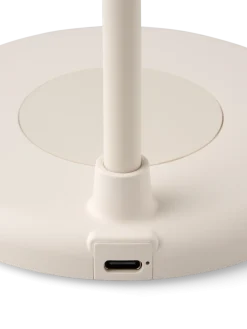 Sale Søstrene Grene Schweiz Schreibtischlampe Mit Lautsprecher Off White