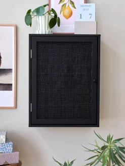 New Søstrene Grene Schweiz Wandschrank